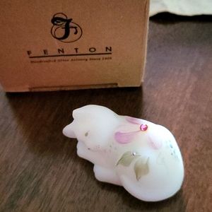 Fenton Cat signed by Mike Fenton & by artist,Hand painted.Box,History signe…